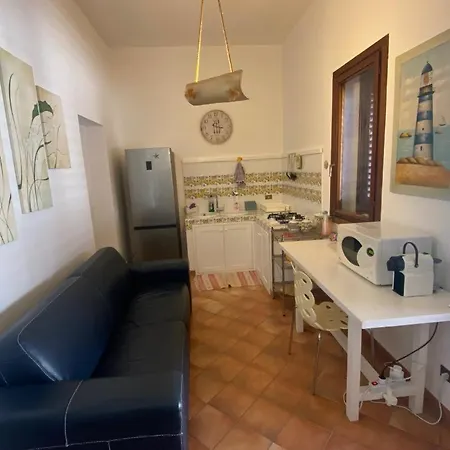 With Terraces And Private Jacuzzi - San Vito 400m From